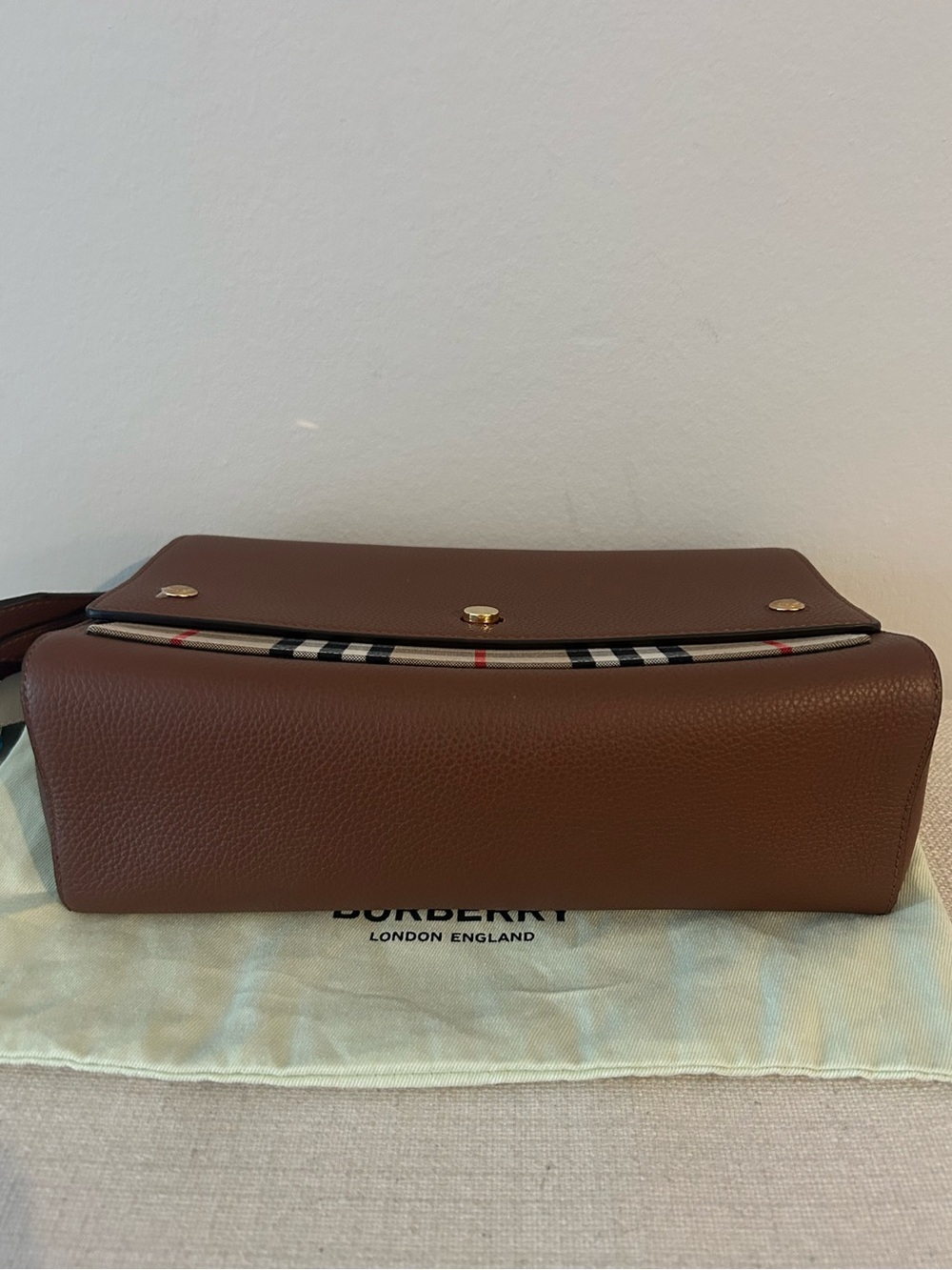 Burberry Brown Note Bag - Picture 6 of 13